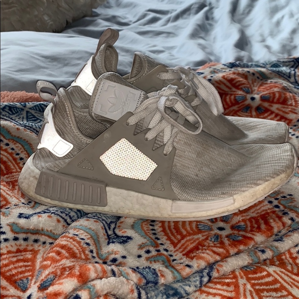 Adidas Boost Women’s 11